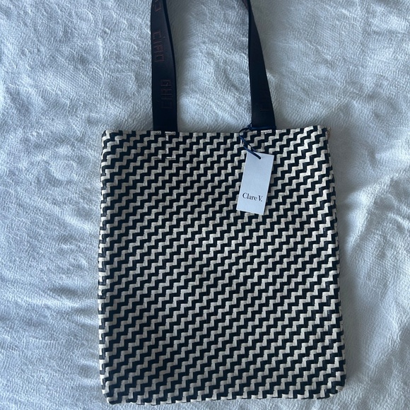 New - Clare V Carry-All Tote - Picture 5 of 7
